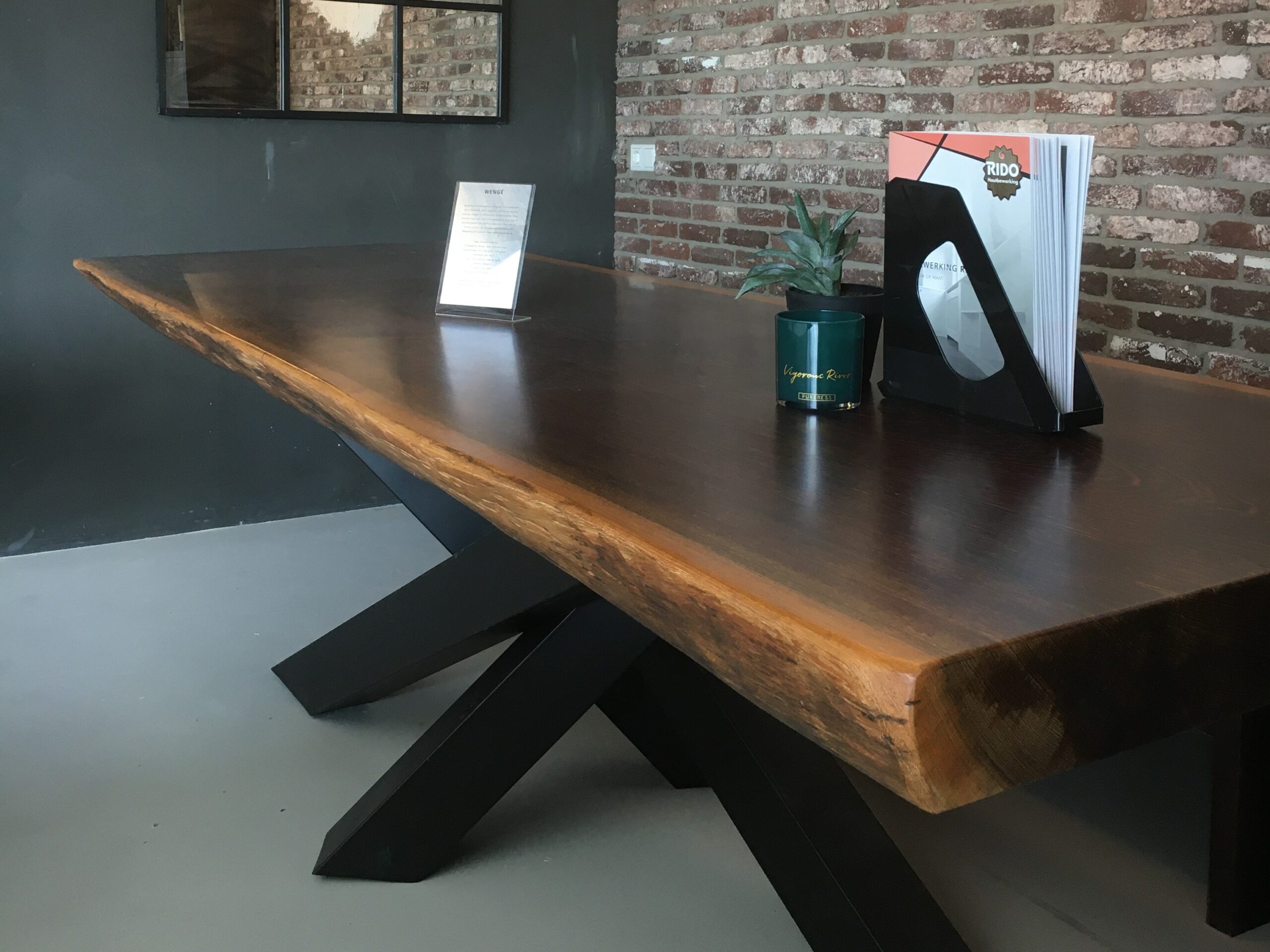 boomstamtafels showroom rido boomstamtafel