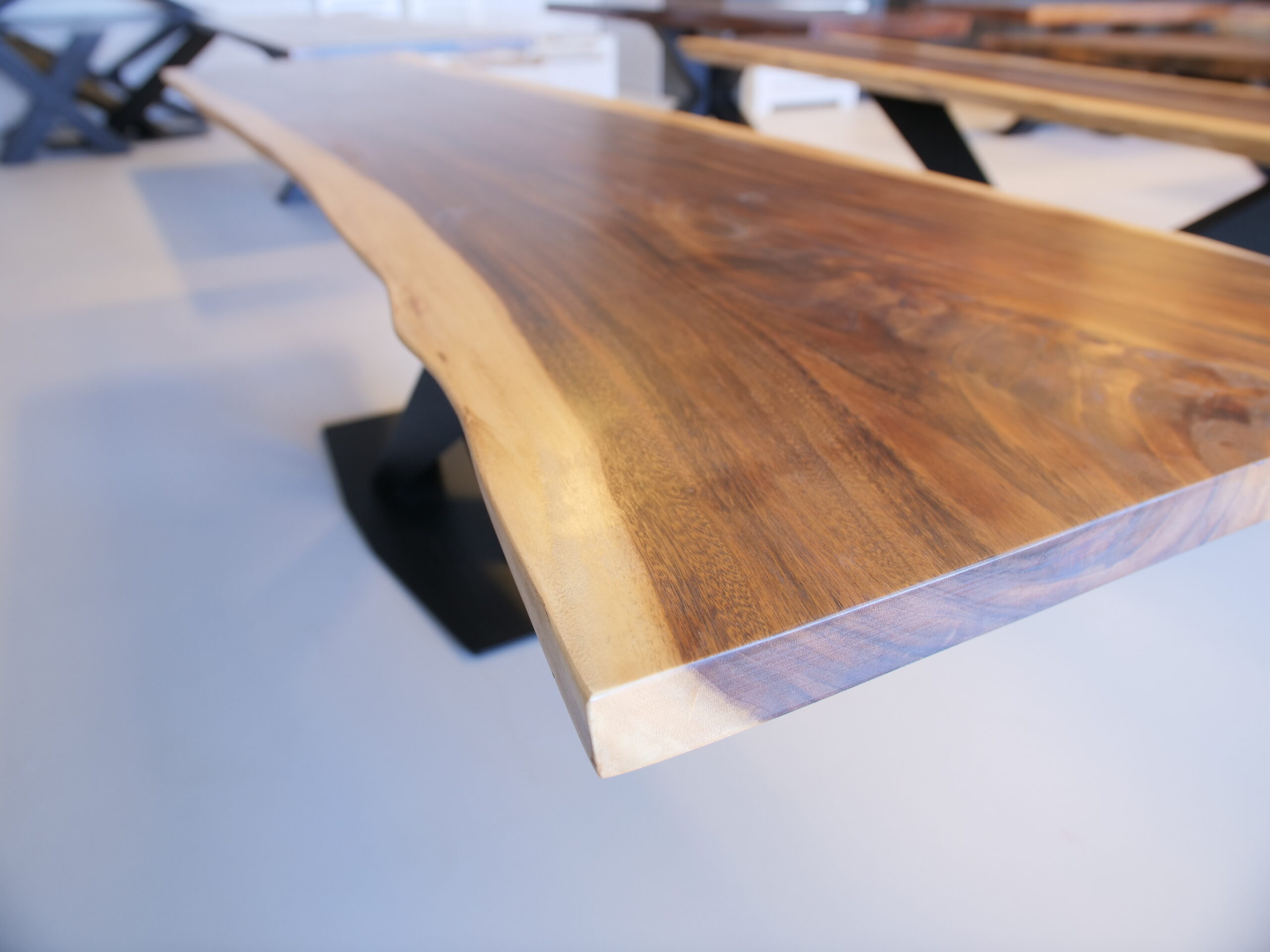 boomstamtafel noten notenhout tafelblad